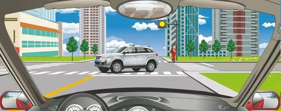 遇到这种情况的路口怎样通过？