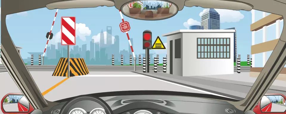 如图所示，左侧标志警示前方道路右侧不能通行。
