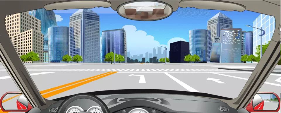 如图所示，该车道路面导向箭头指示前方道路仅可左转。