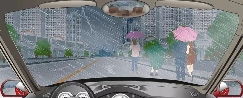 如图所示，雨天遇到这种行人占道行走时怎样通行？